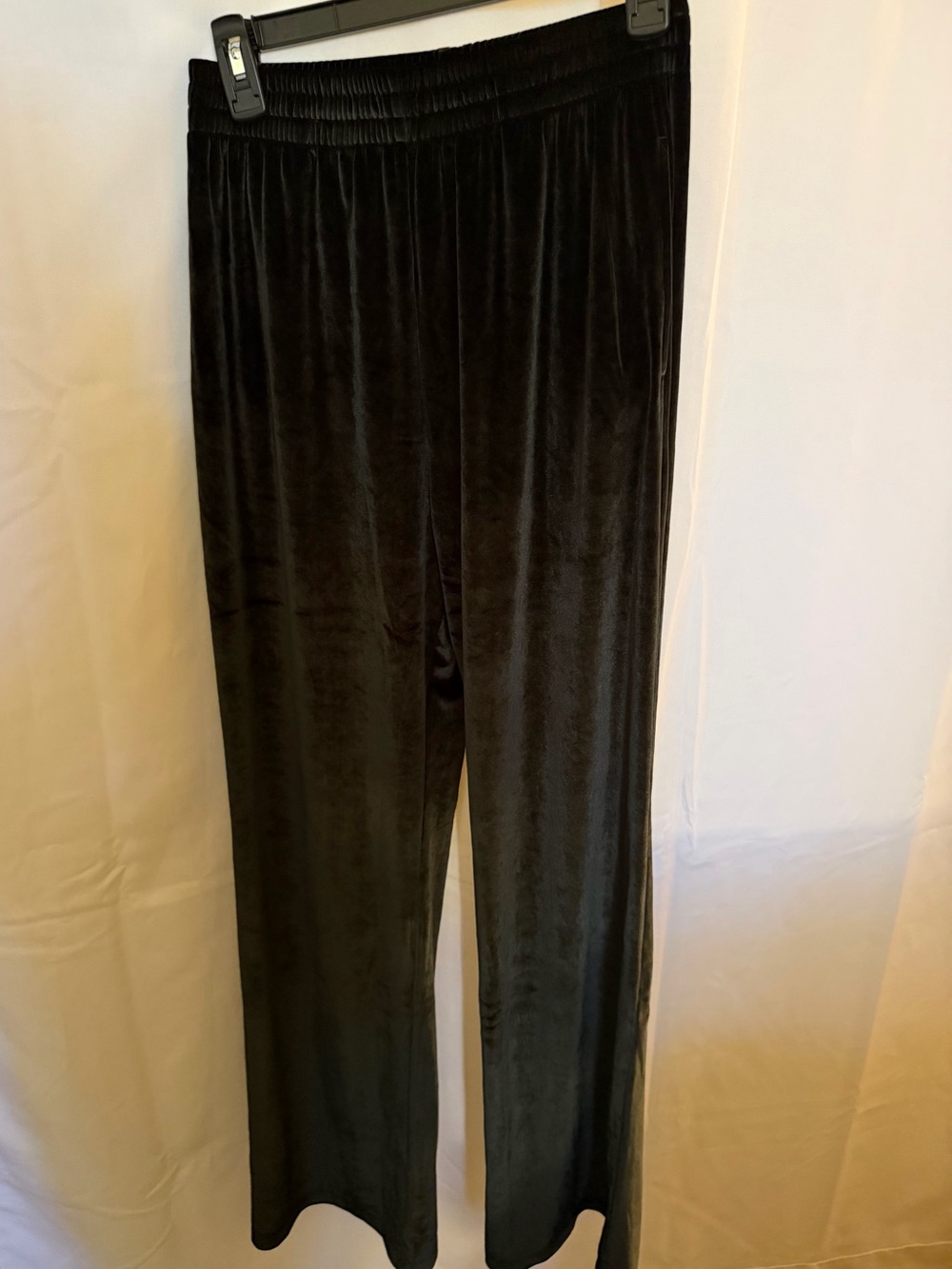 PINK Victoria Secret Black Velvet Elastic Waist Pants
